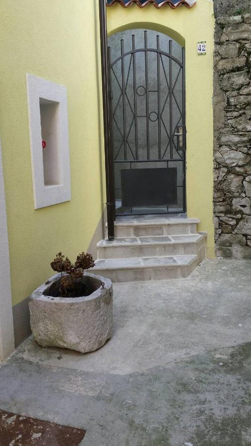 Ferienwohnung House Valun 42 Exterior foto